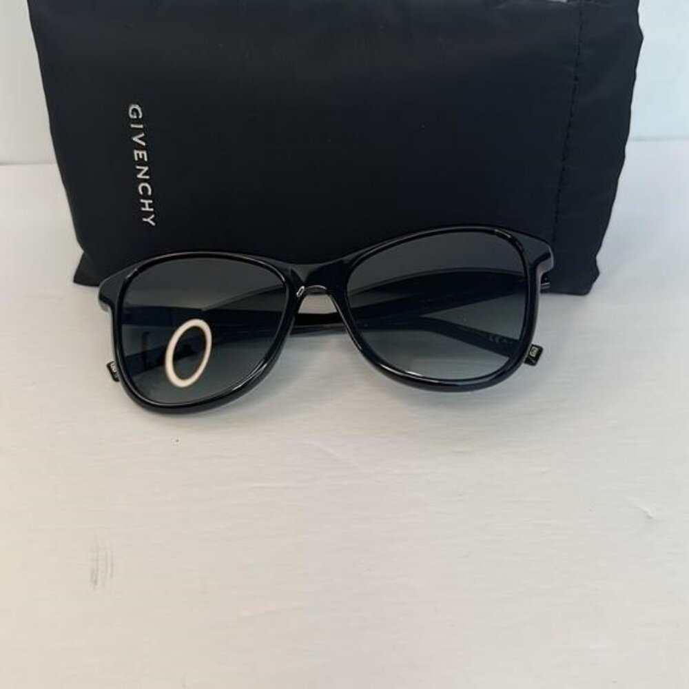 New Authentic GIVENCHY Black /Grey /Gold Acetate Frame Sunglasses -GV7198S - Picture 12 of 13